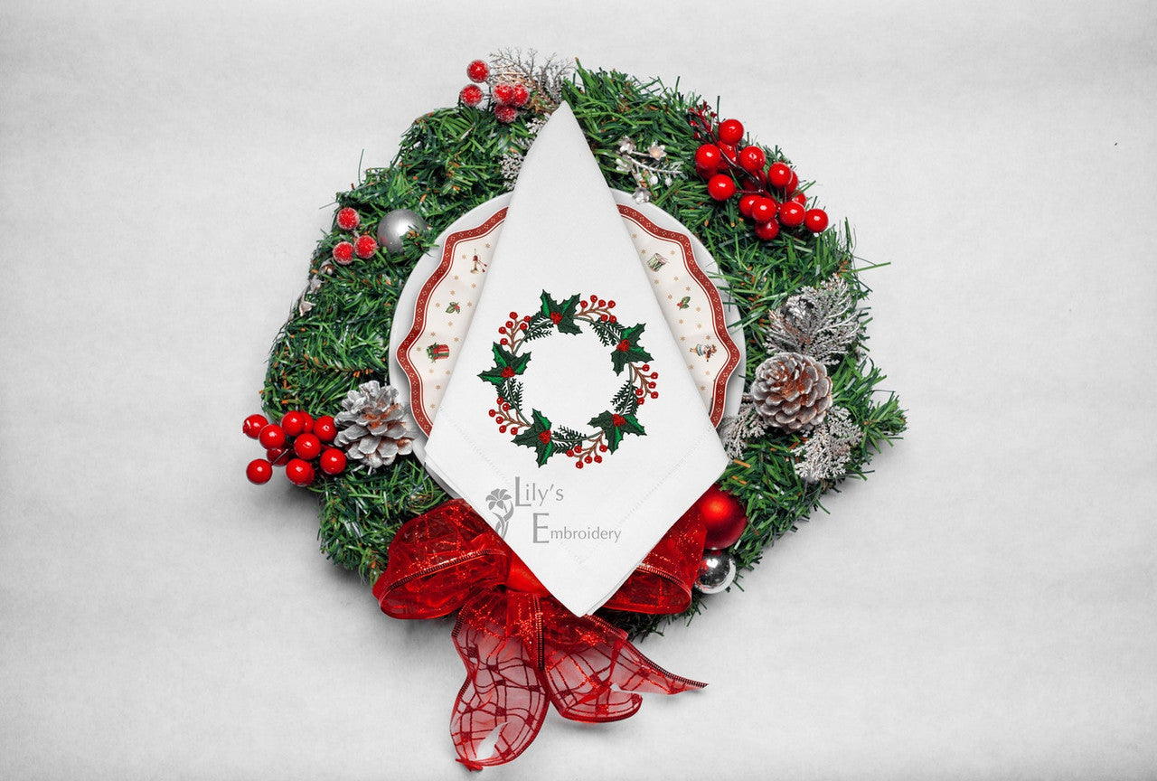 Holly Berry Wreath  Machine Embroidery Design - 4 Sizes